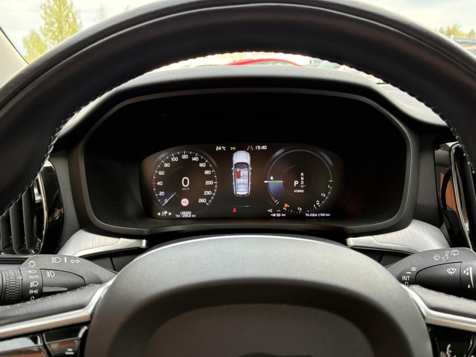 VOLVO V60 2020