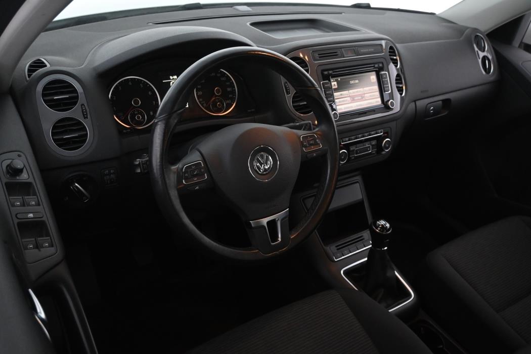 VOLKSWAGEN Tiguan 2014