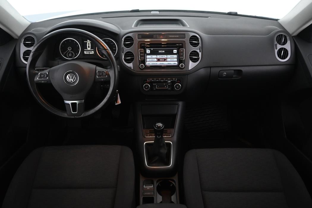 VOLKSWAGEN Tiguan 2014