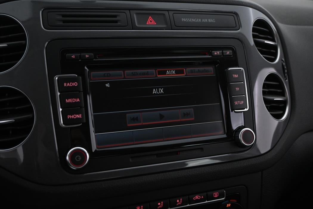 VOLKSWAGEN Tiguan 2014