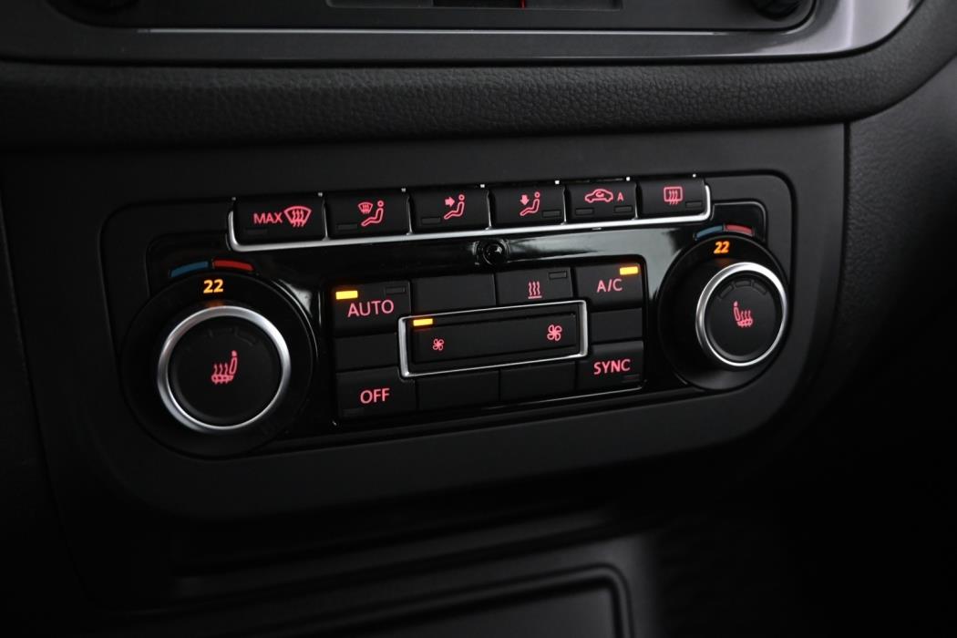 VOLKSWAGEN Tiguan 2014