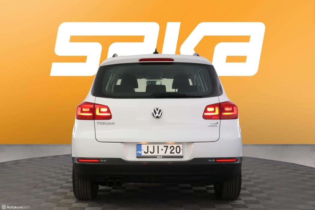 VOLKSWAGEN Tiguan 2014