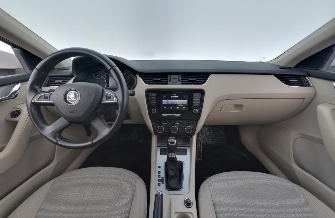 SKODA Octavia 2015