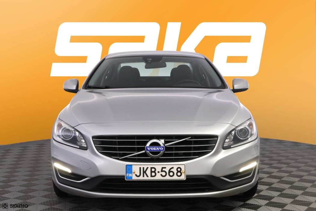 VOLVO S60 2016
