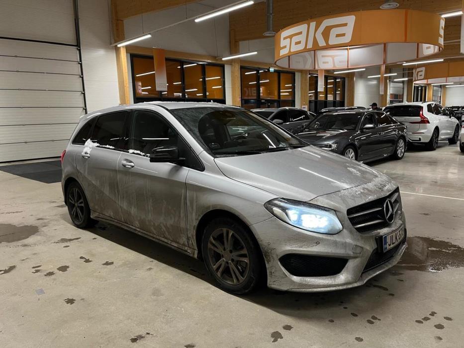 MERCEDES-BENZ B 2016