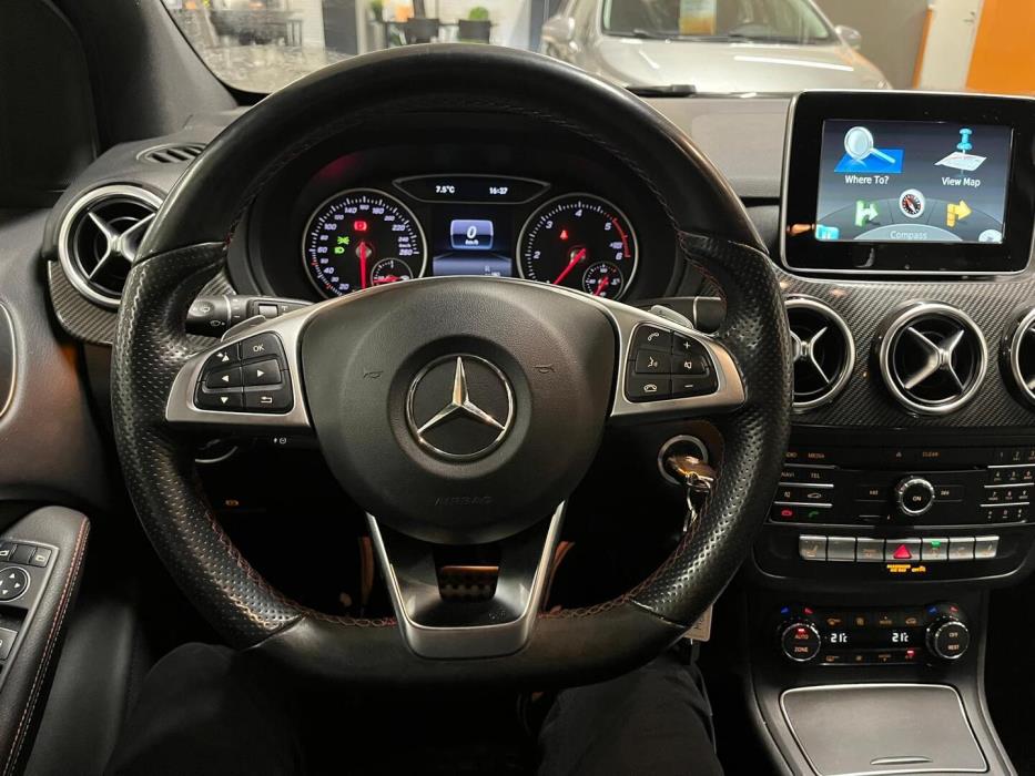 MERCEDES-BENZ B 2016