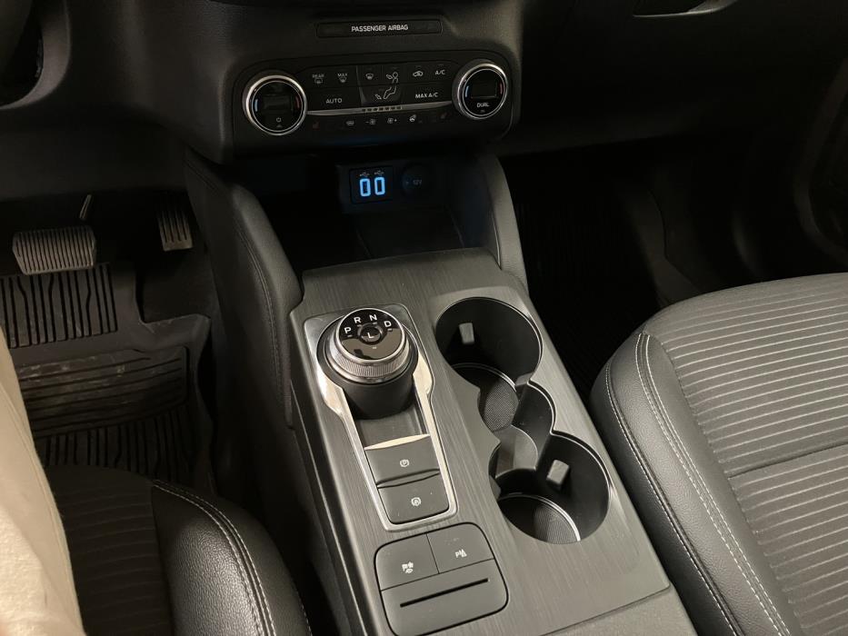 FORD Kuga 2022