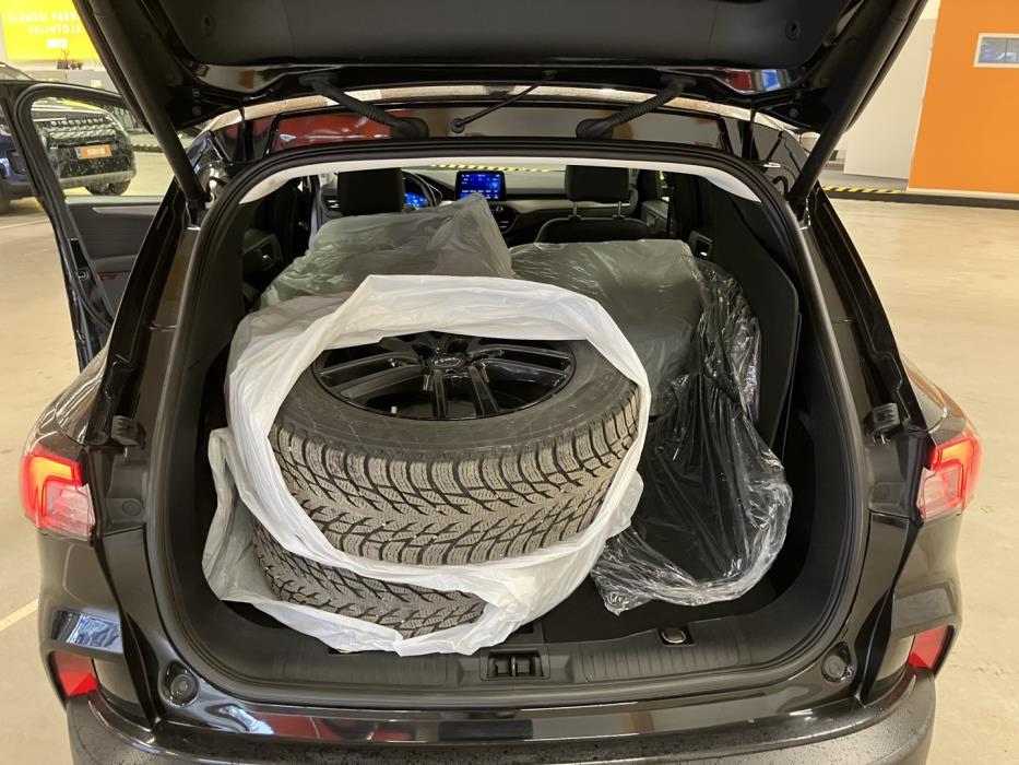 FORD Kuga 2022
