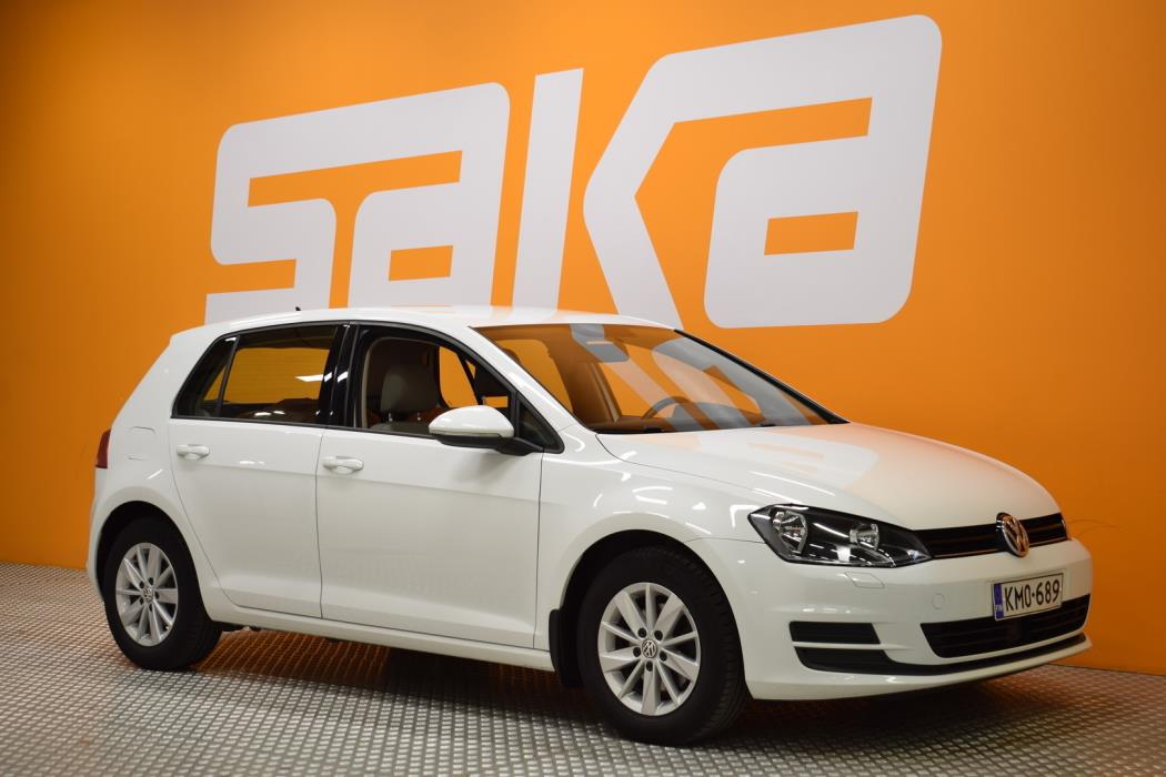 VOLKSWAGEN Golf 2015