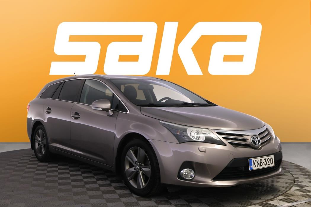 TOYOTA Avensis 2014