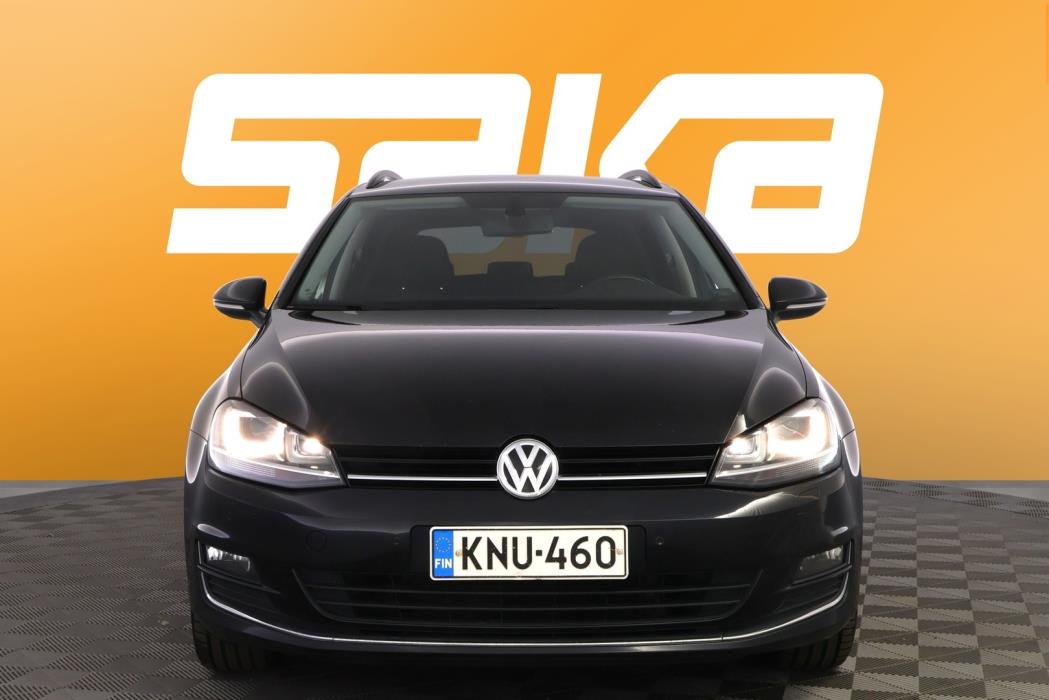 VOLKSWAGEN Golf 2016