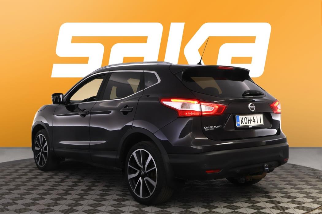NISSAN Qashqai 2017