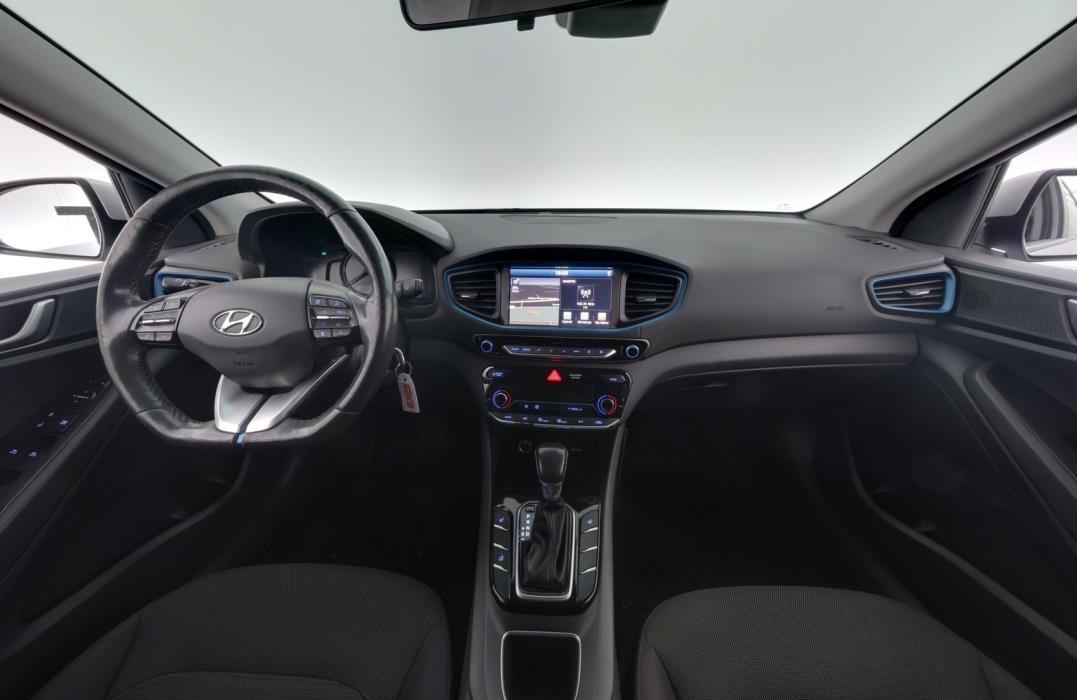 HYUNDAI IONIQ hybrid 2017
