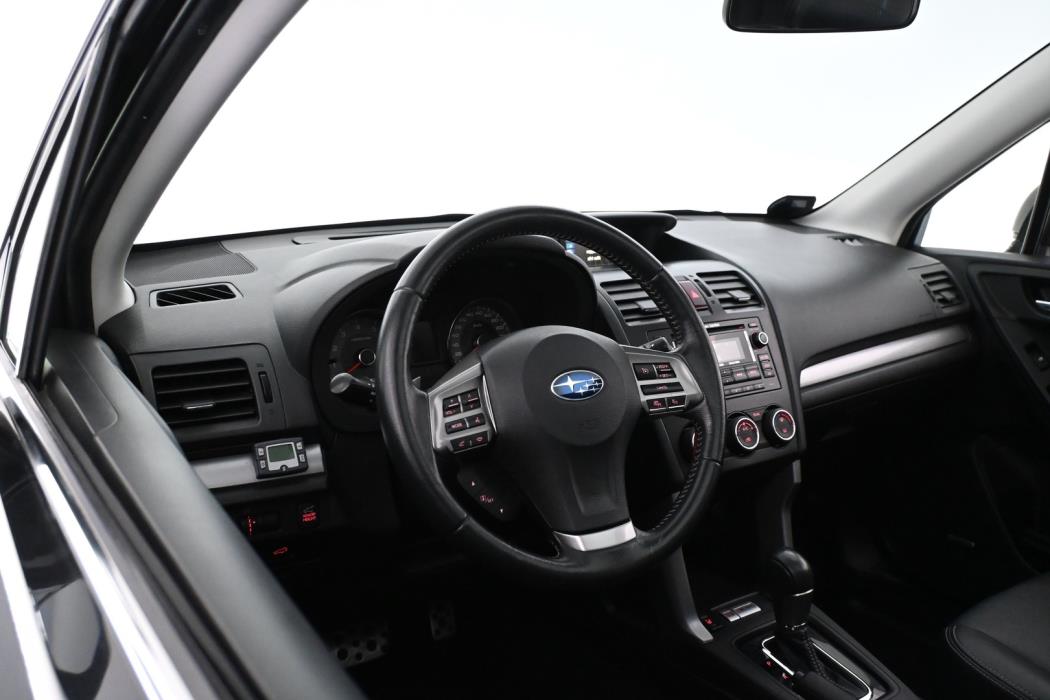 SUBARU Forester 2013