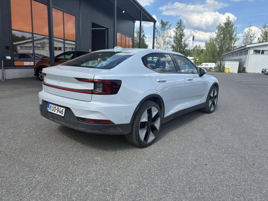 POLESTAR 2 2023