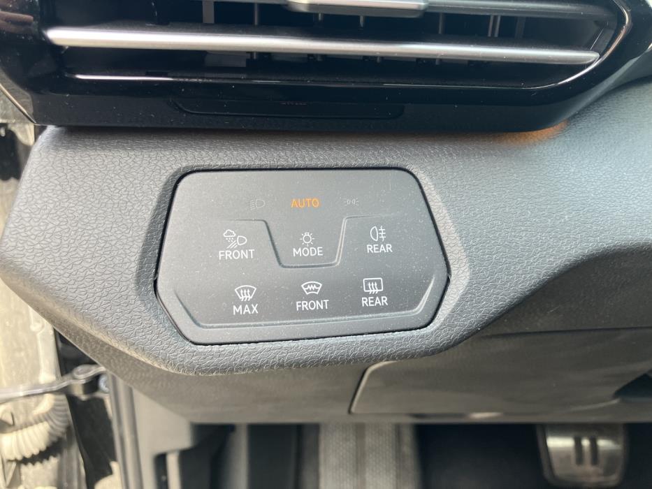 VOLKSWAGEN ID.4 2023