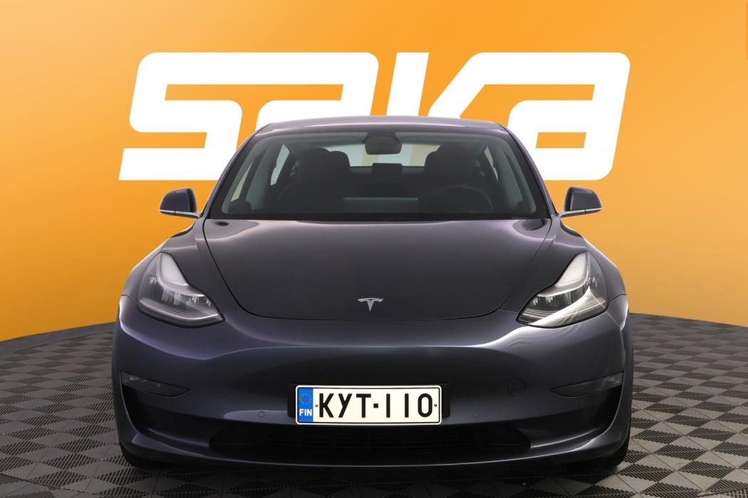 TESLA Model 3 2019