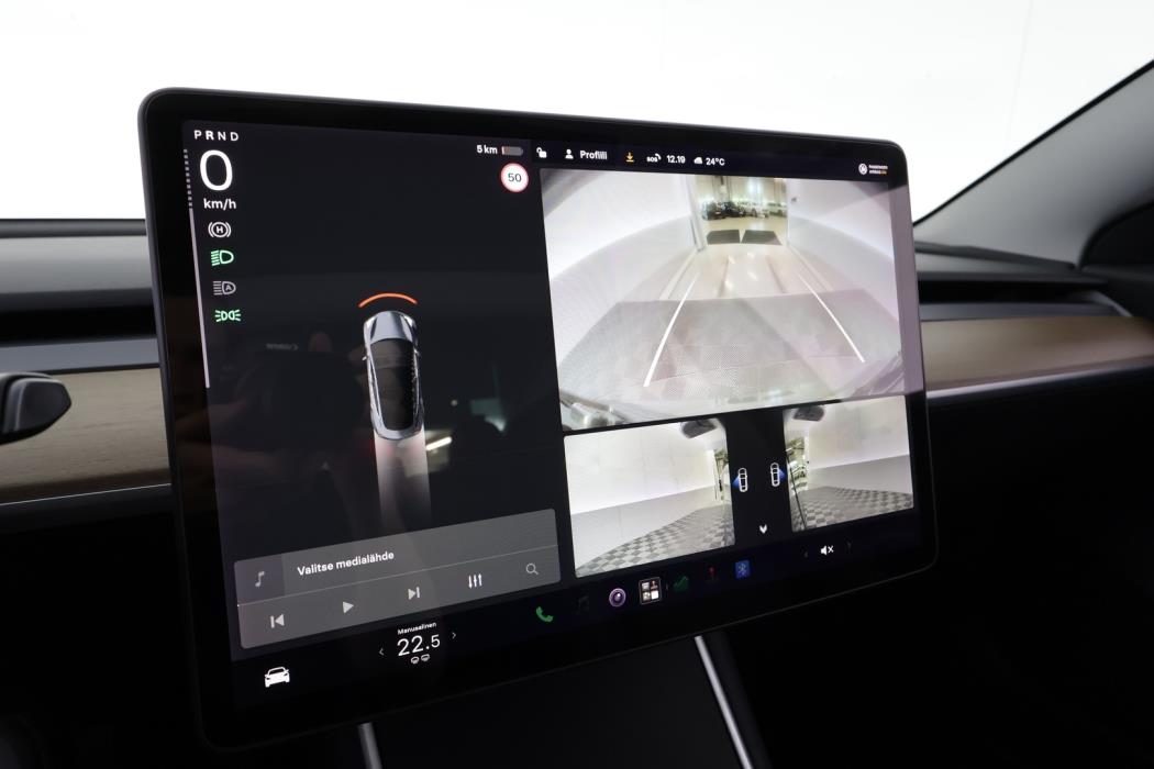 TESLA Model 3 2019