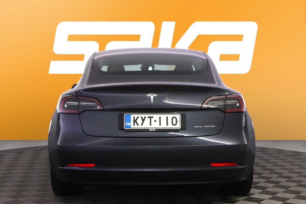 TESLA Model 3 2019