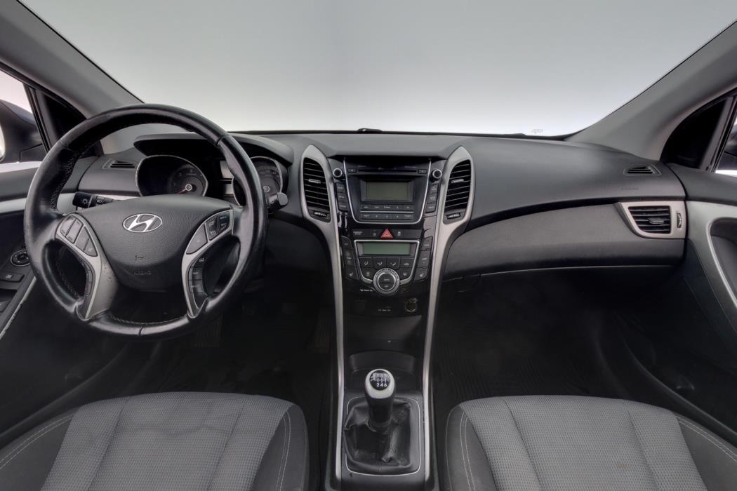 HYUNDAI i30 Wagon 2013