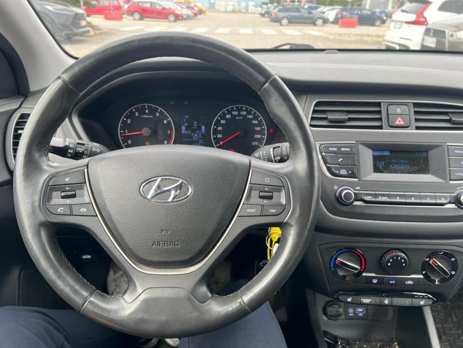 HYUNDAI I20 2019
