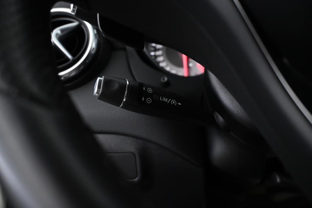 MERCEDES-BENZ GLA 2017