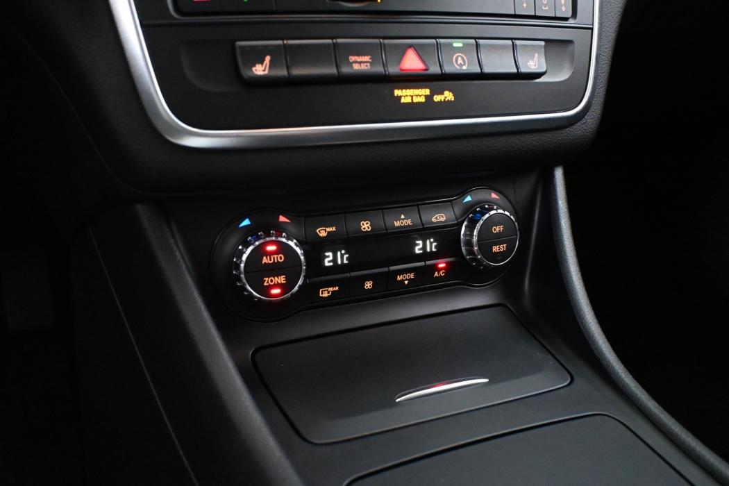 MERCEDES-BENZ GLA 2017