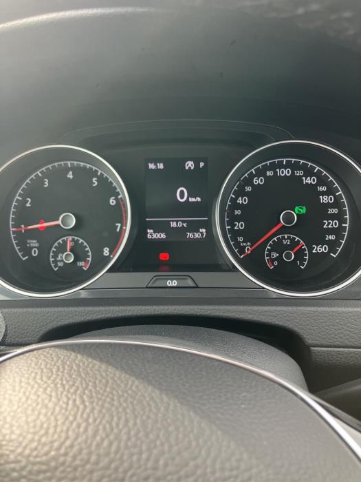 VOLKSWAGEN Golf 2019