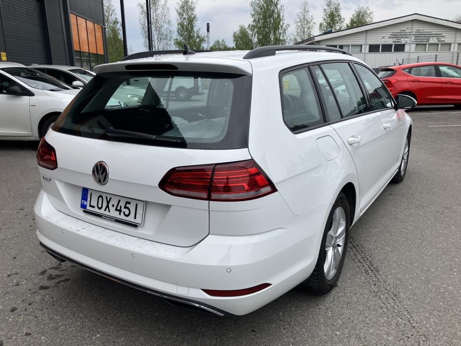 VOLKSWAGEN Golf 2019
