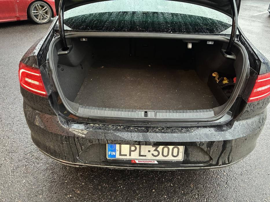 VOLKSWAGEN Passat 2018