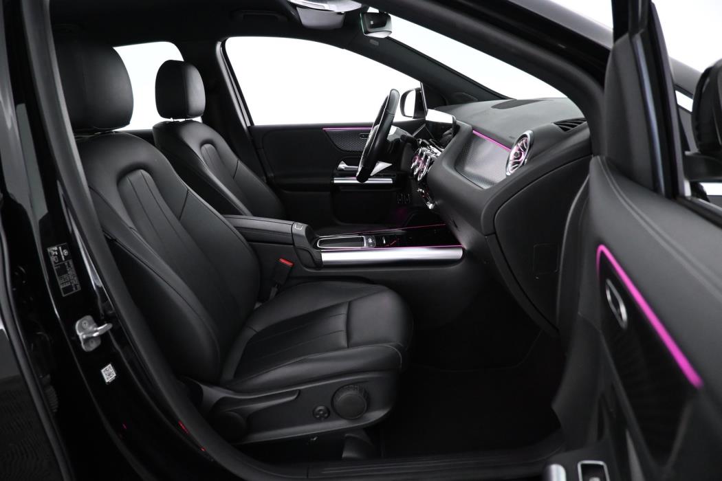 MERCEDES-BENZ B 2023