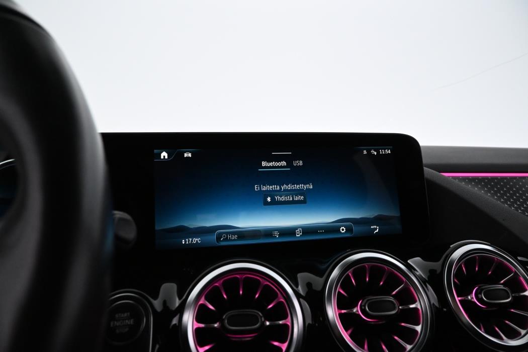 MERCEDES-BENZ B 2023