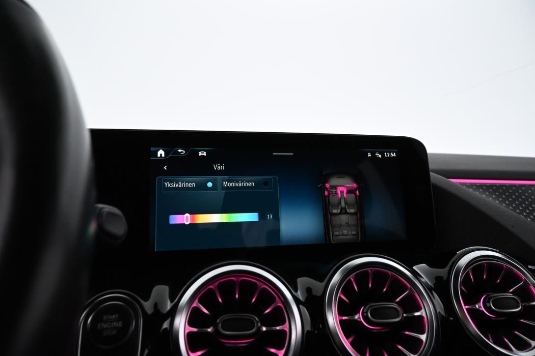 MERCEDES-BENZ B 2023