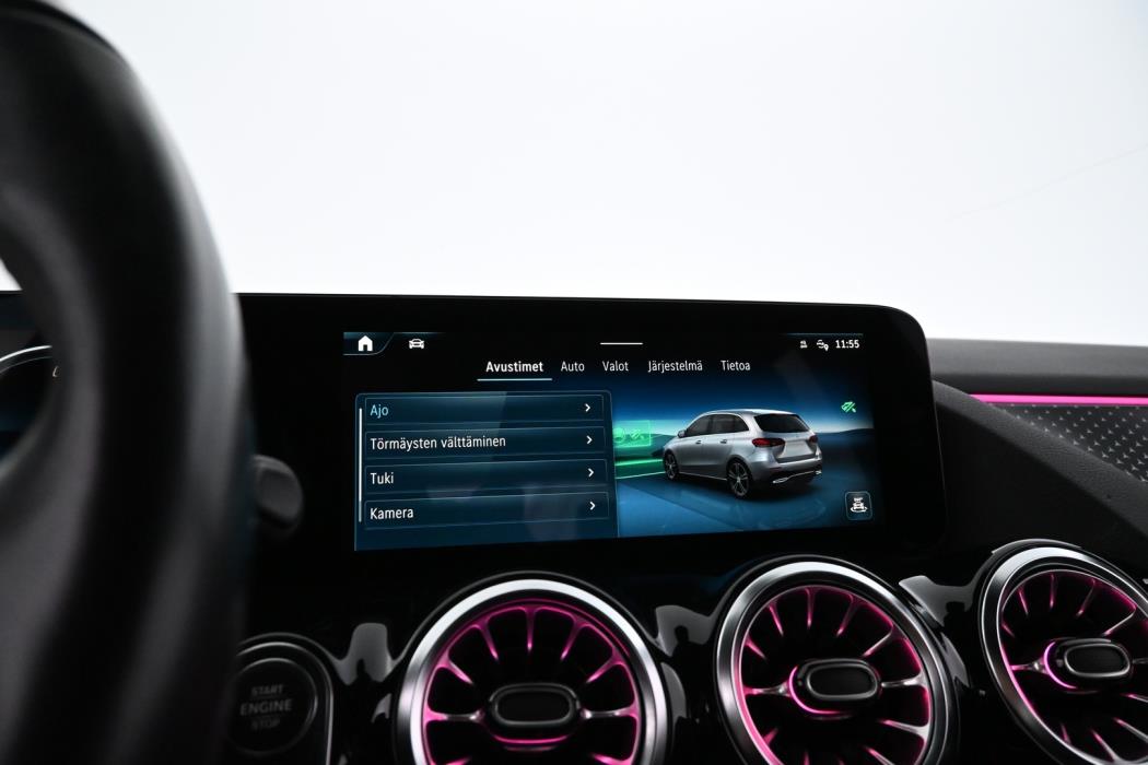 MERCEDES-BENZ B 2023