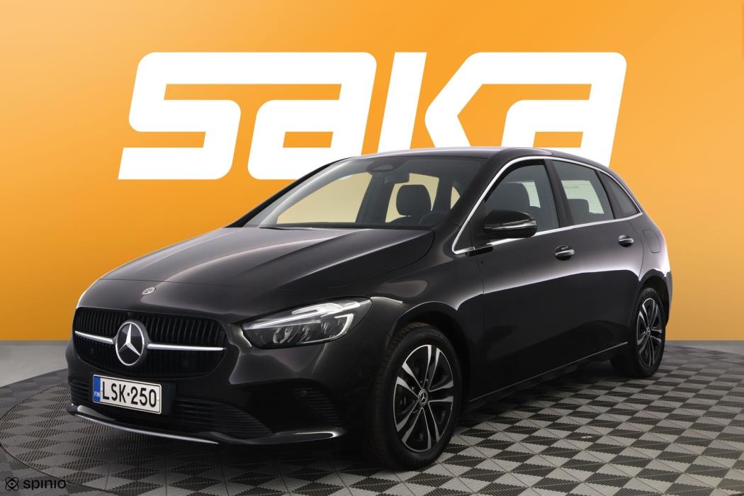 MERCEDES-BENZ B 2023