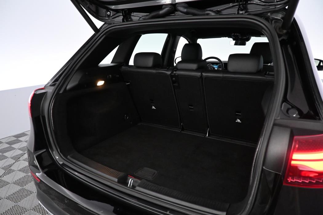 MERCEDES-BENZ B 2023