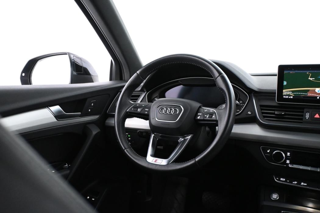 AUDI Q5 2020
