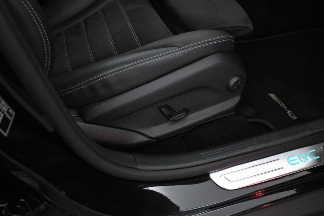 MERCEDES-BENZ EQC 2021