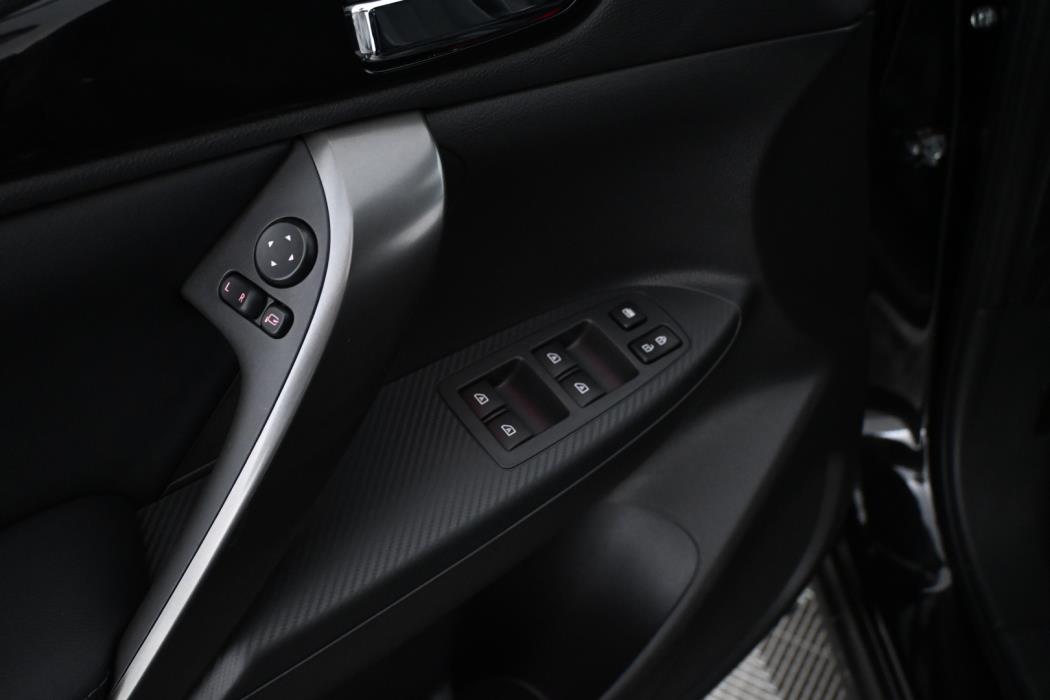 MITSUBISHI Eclipse Cross 2024