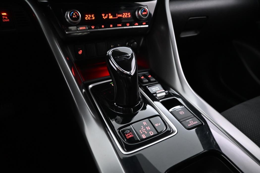 MITSUBISHI Eclipse Cross 2024