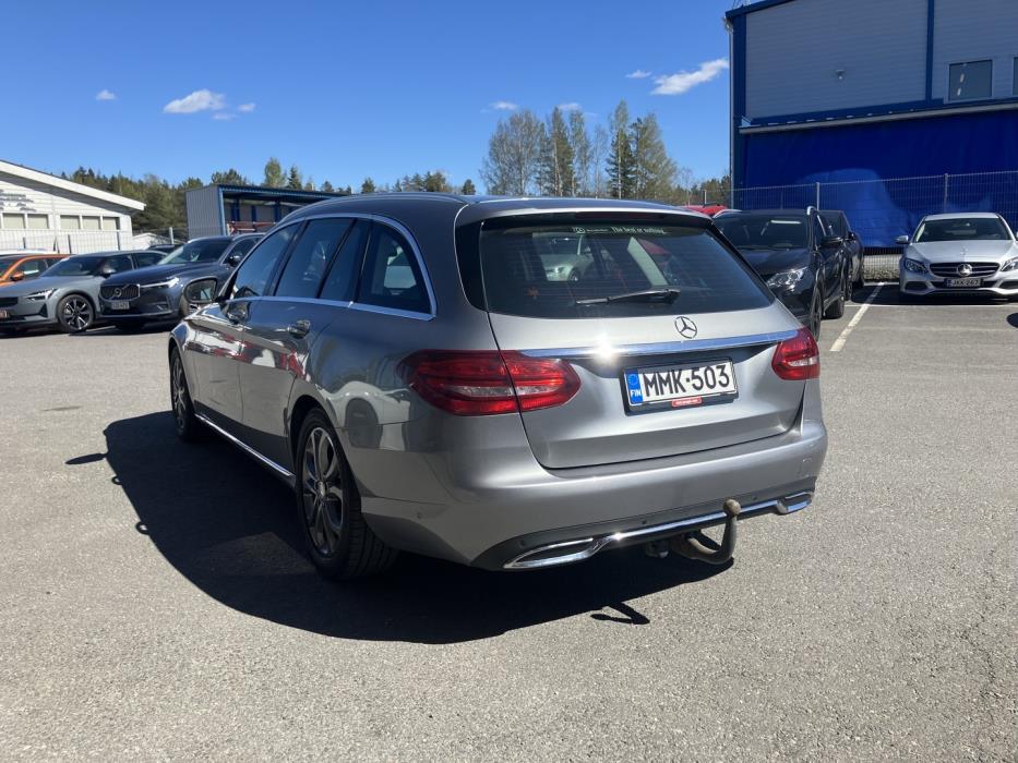 MERCEDES-BENZ C 2015