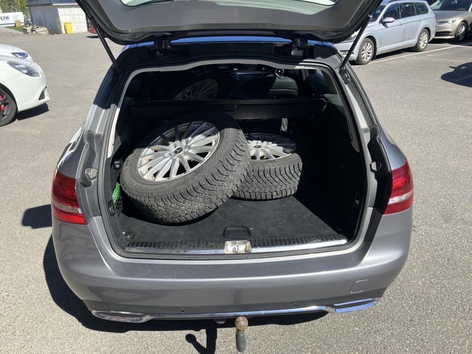 MERCEDES-BENZ C 2015