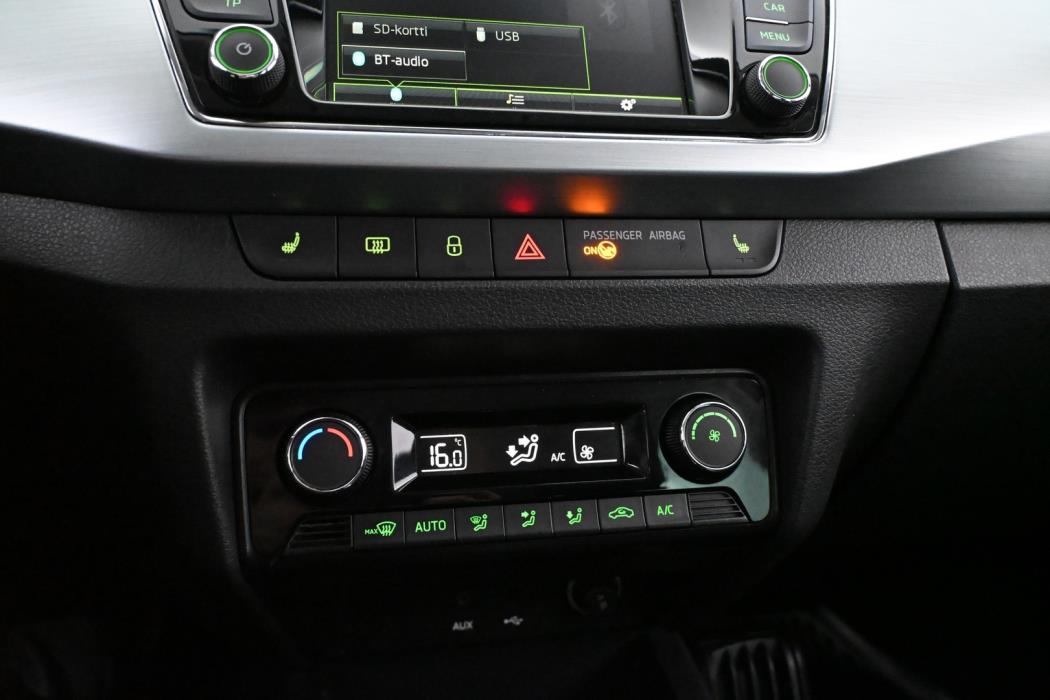 SKODA Fabia 2016