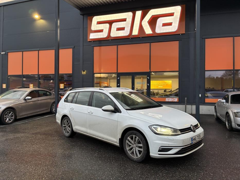 VOLKSWAGEN Golf 2018