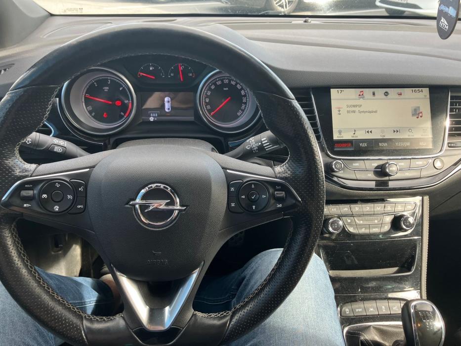 OPEL Astra 2018