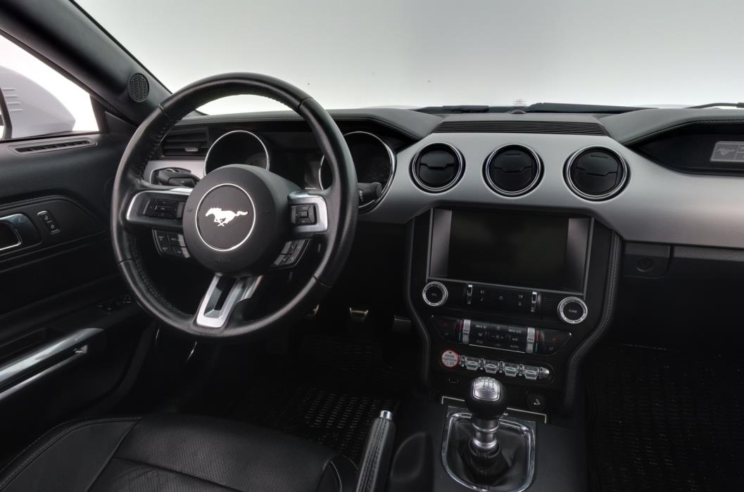 FORD Mustang 2016