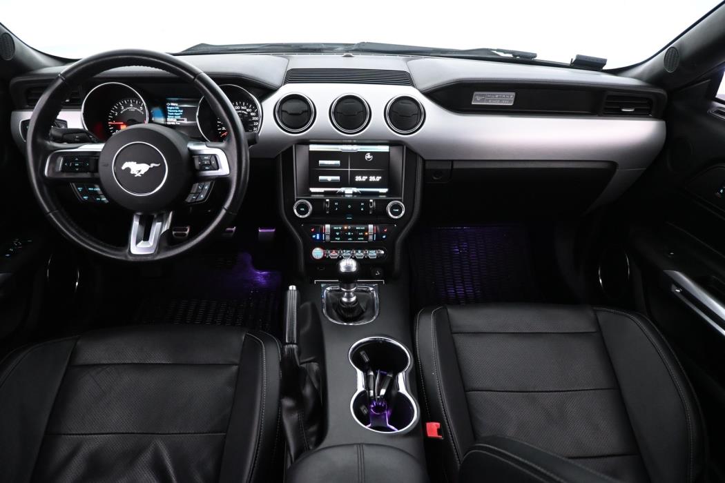 FORD Mustang 2016