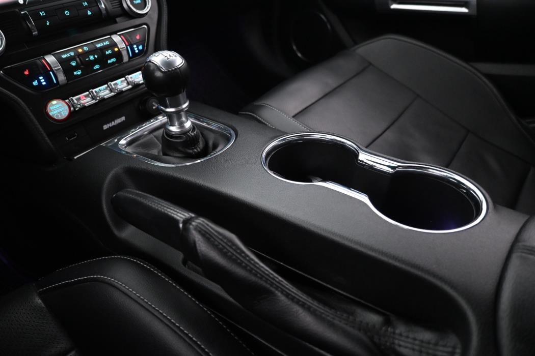 FORD Mustang 2016