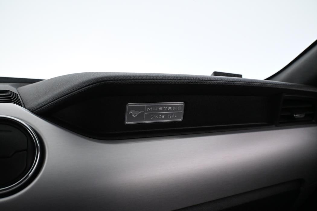 FORD Mustang 2016