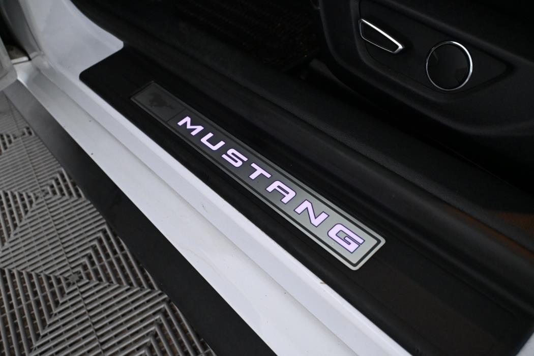 FORD Mustang 2016